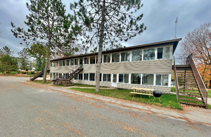 Cottage 22 Lower Level Suite